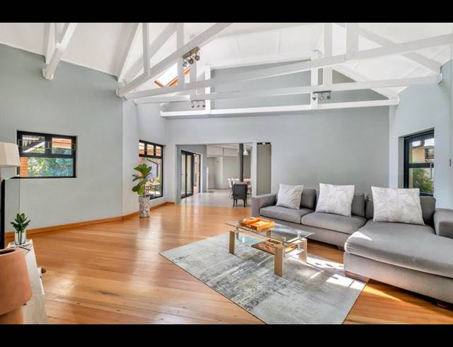 4 BEDROOM HOUSE FOR SALE IN CRAIGHALL PARK